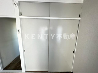 【収納】 | ビジョンコーポ | たっぷりとした収納スペースです