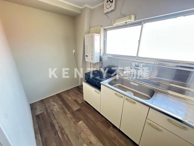 【キッチン】 | ビジョンコーポ | きれいなキッチンです