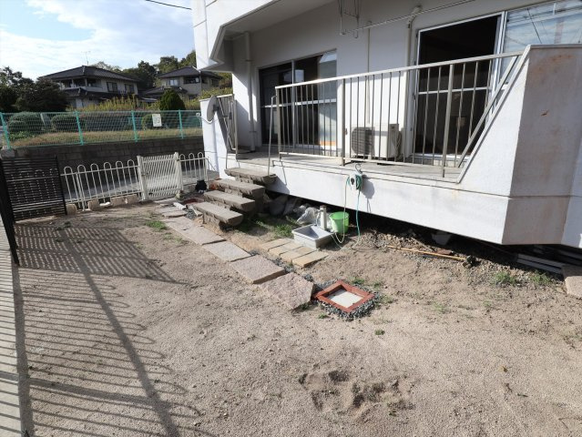 忠海マリンビューマンションの庭