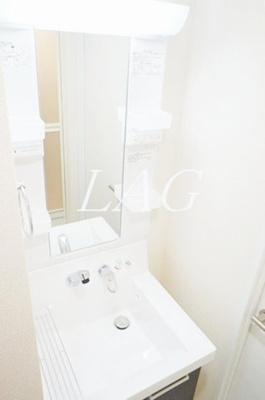 【洗面所】 | ｂ’ＣＡＳＡ町田ＳＱＵＡＲＥ | 独立洗面台です。