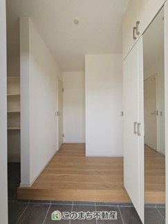 【玄関】 | 真岡市下高間木2期 | たくさんの靴も収納可能♪天井高シューズボックス♪