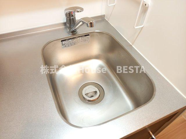 セレニテ神戸ミラクのキッチン