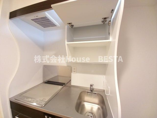 セレニテ神戸ミラクのキッチン