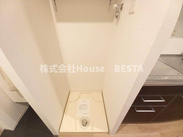 セレニテ神戸ミラクの洗面所