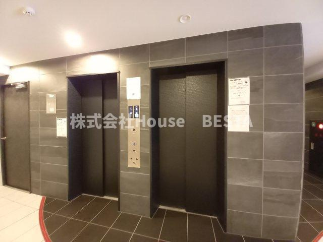 セレニテ神戸ミラクのロビー