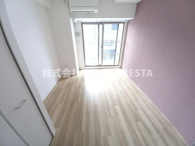 セレニテ神戸ミラクの居間・リビング