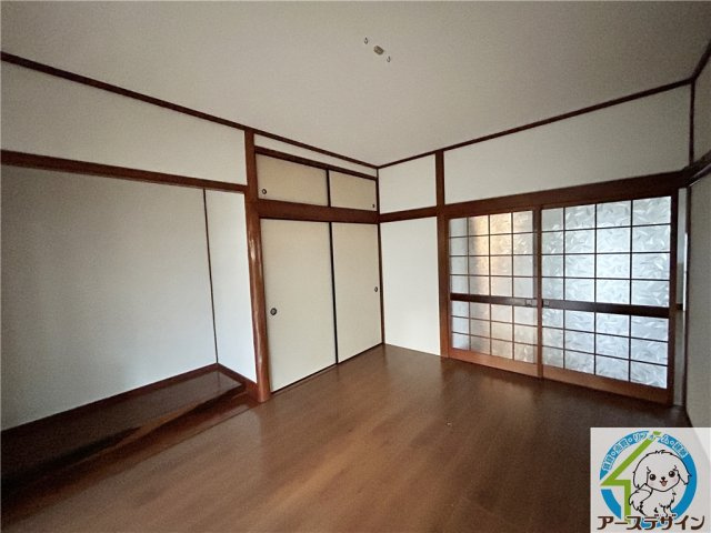 明石市鳥羽倉庫付貸家の寝室