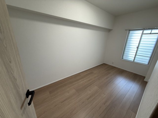 サンヴェール舞子弐番館の洋室