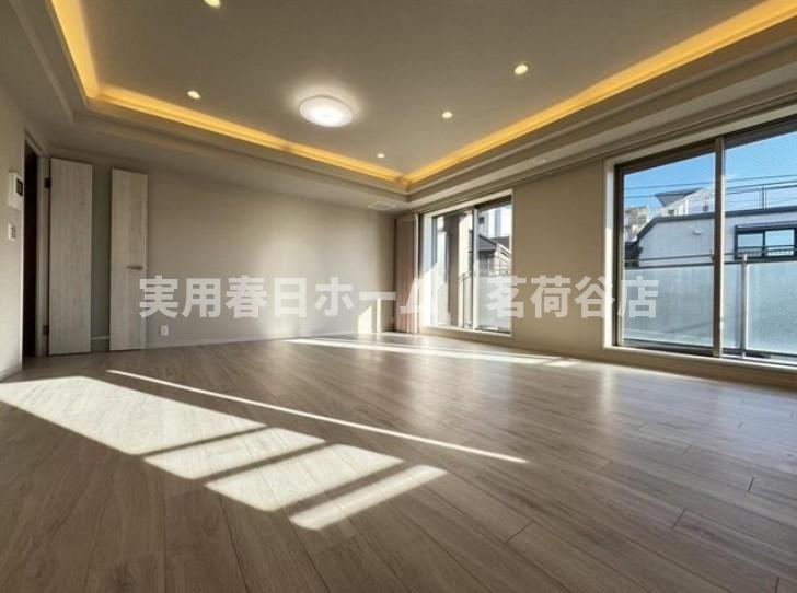 【居間・リビング】