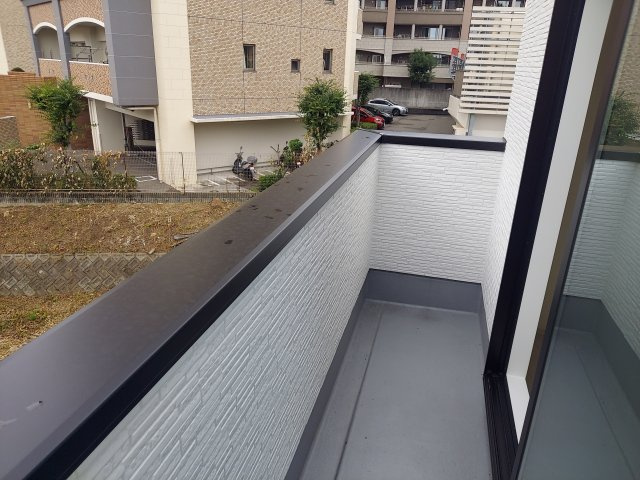 宝塚市山本西2丁目新築一戸建のバルコニー|2階洋室約5.7帖　バルコニー