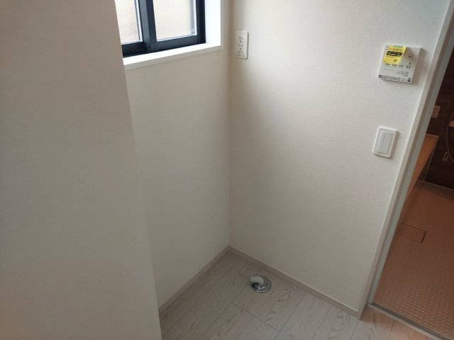 宝塚市山本西2丁目新築一戸建の洗面所|洗濯機置場