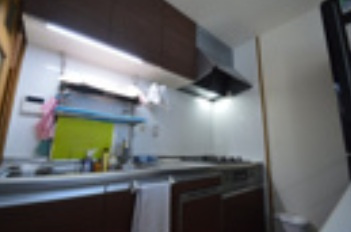 ロータリー板宿のキッチン