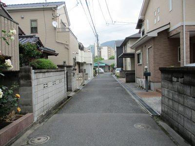 【前面道路含む現地写真】 | 片野二丁目12番19号（A-22）