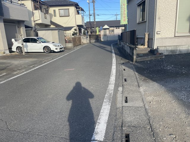 【前面道路含む現地写真】 | 比企郡嵐山町川島15期　Zut PLUS　新築戸建　　全2棟　1号棟