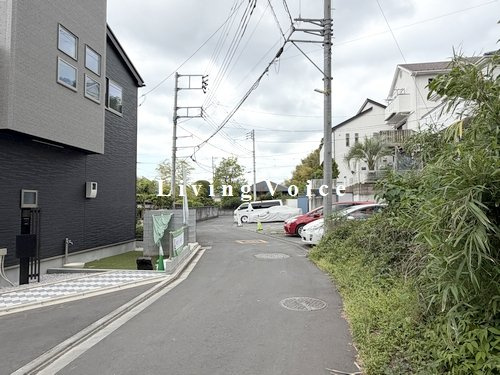【仲介手数料０円】相模原市緑区下九沢16期　新築一戸建て　全10棟の前面道路含む現地写真|【仲介手数料０円】相模原市緑区下九沢16期　新築一戸建て　全10棟