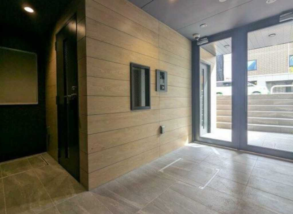 アルティザ上野毛　築浅　ネット無料　礼金０のロビー