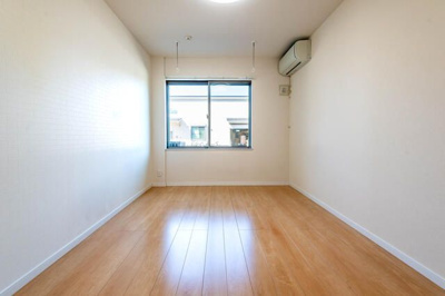 【寝室】 | ソレイユ国立