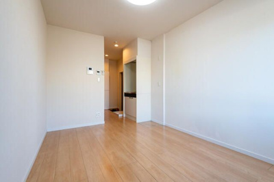 【内装】 | ソレイユ国立