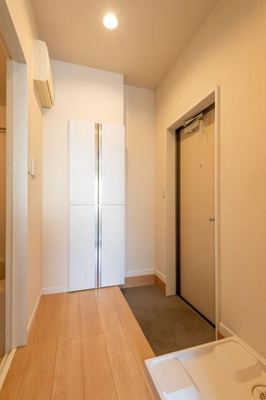 【玄関】 | ソレイユ国立