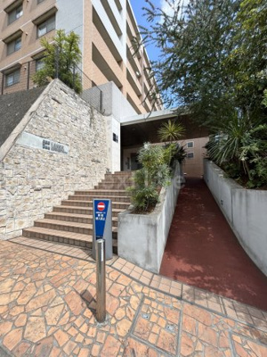 【エントランス】 | ＣＡＳＳＩＡ横濱ガーデン山