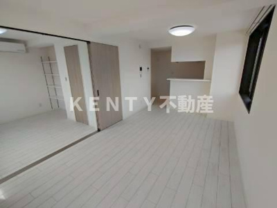 【居間・リビング】 | Mind Kojiya | ゆったり過ごせるリビングです