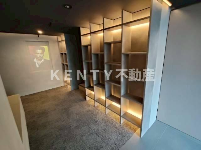 【ロビー】 | Mind Kamata | 建物の内部です
