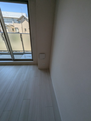 【バルコニー】 | テラス鵜の木ノース | 暖かな日差しのふりそそぐバルコニー