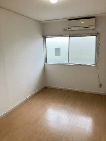 ニューサイトマンション足立の洋室|洋室・5.6帖