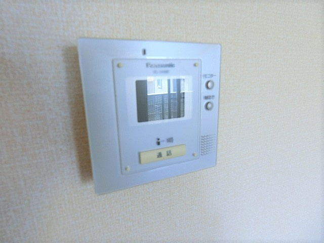 ウィスタリア・ガーデンBのセキュリティ|写真は同建物の別部屋を参考に掲載しております。