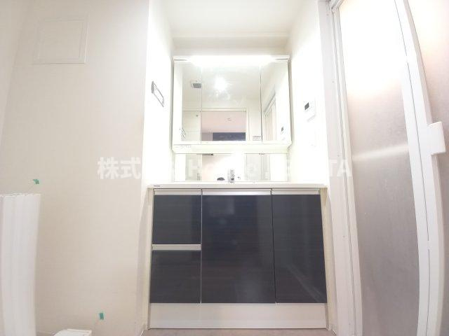 神戸Harborside 萬利Residenceの独立洗面台
