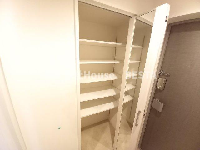 神戸Harborside 萬利Residenceの収納