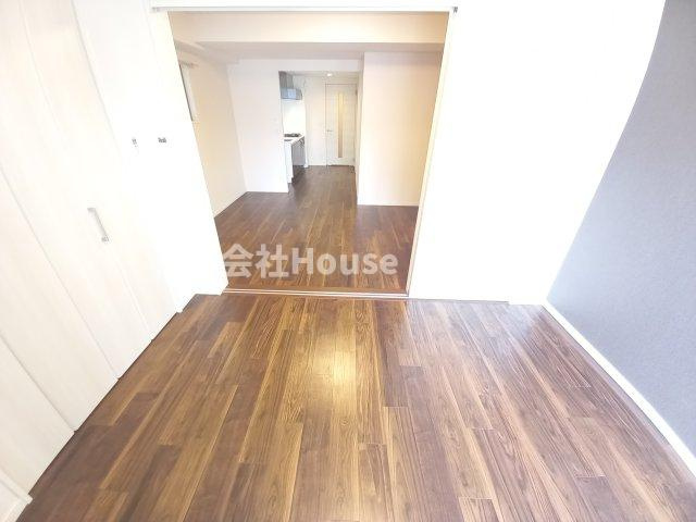 神戸Harborside 萬利Residenceの居間・リビング
