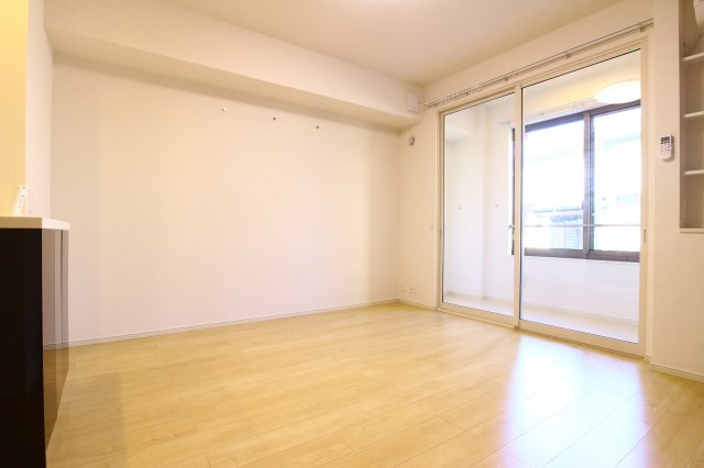 ヴィスキオ大蔵海岸の居間・リビング