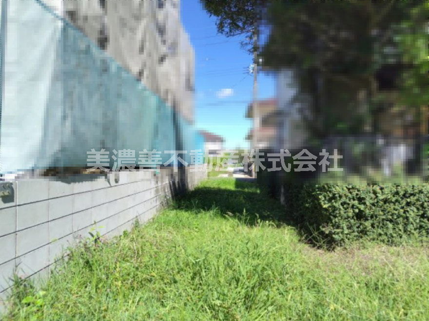 ６５９８８　瑞穂市牛牧土地の外観