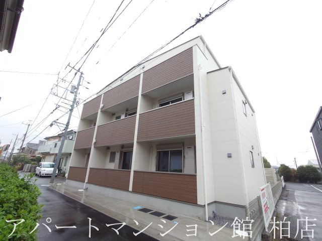 ジーメゾン柏西原の外観