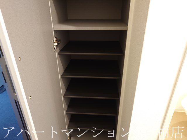 ジーメゾン柏西原の収納