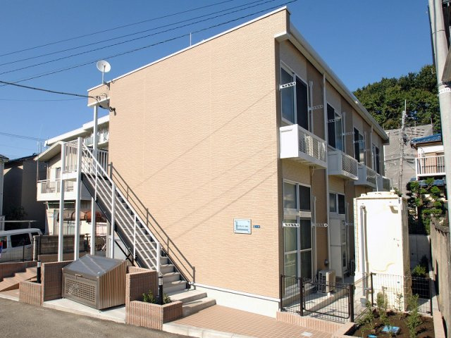 レオパレスアクアグレイス和光の外観