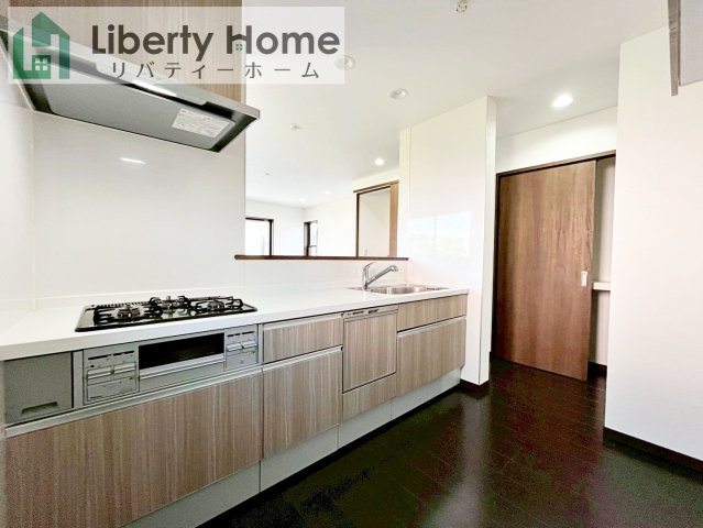 古河市諸川　中古戸建のキッチン