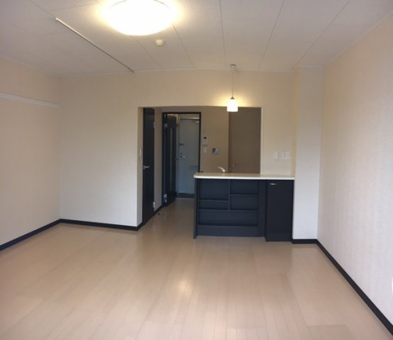 レオネクストシャンエトワールの居間・リビング