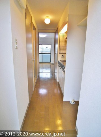 ライトステップスの玄関