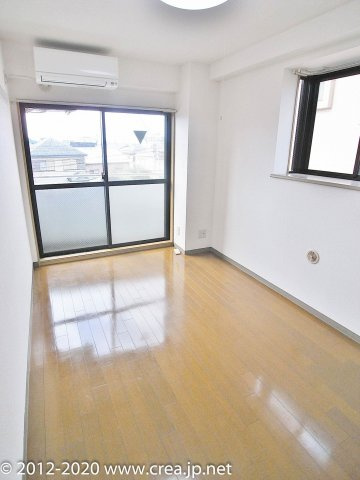 ライトステップスの居間・リビング