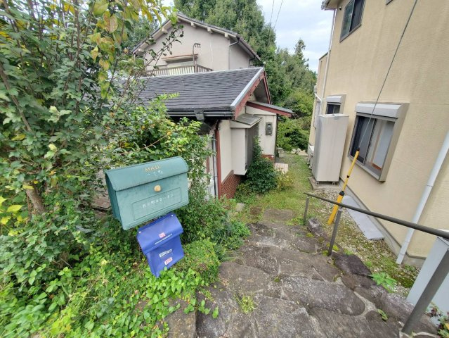 生駒市北新町戸建ての庭