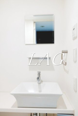 【洗面所】 | コンフォリア両国ＤＥＵＸ | 洗面台です。