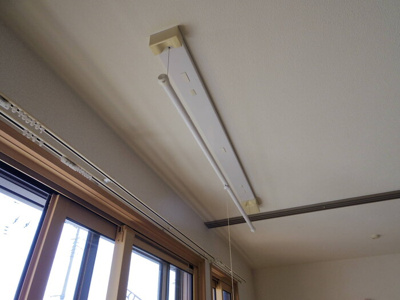 【設備】 | アルバ Ｂ | 室内物干し（雨の日などに重宝します）