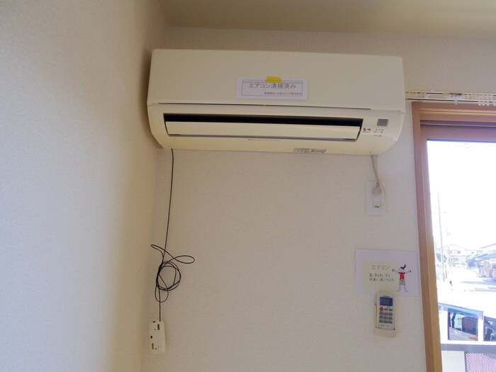 アルバ Ｂの設備|エアコン