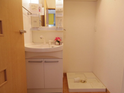 【独立洗面台】 | アルバ Ｂ | 洗髪洗面化粧台、洗濯機置き場