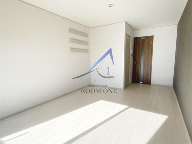 Ｎｏｂｌｅ　Ｄｗｅｌｌのその他