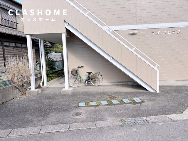 マイハピネス　　　刈谷市の賃貸はクラスホーム刈谷店の駐車場