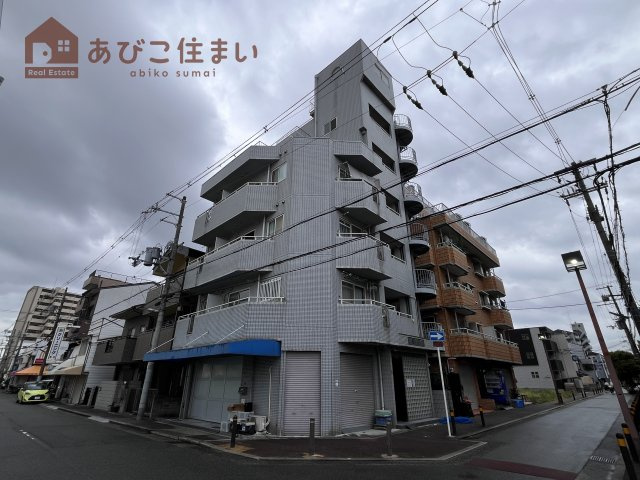 プレアール苅田の外観