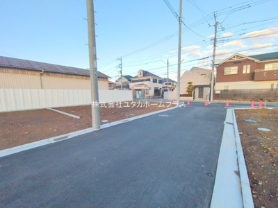 【前面道路含む現地写真】 | 立川市砂川町4丁目　売地　【全18区画】